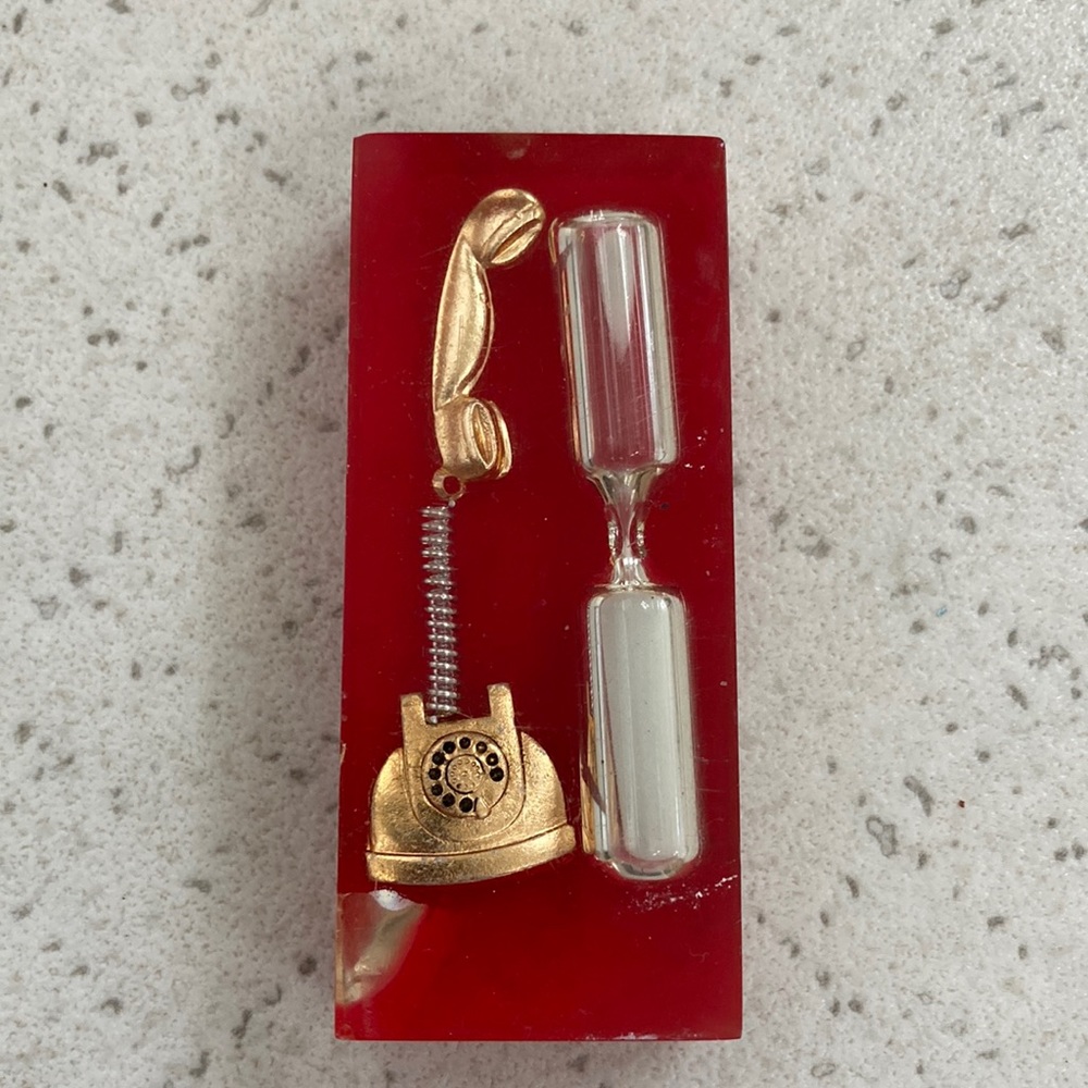 Vintage Lucite 3 Minute Timer